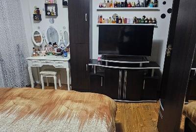 Apartament cu 3 camere decomandat în Prundu - 3