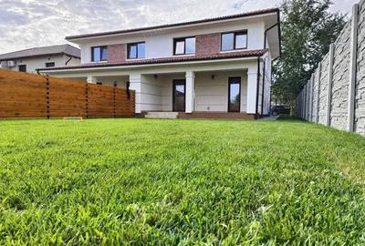 Casă cu 5 camere în Central - 4