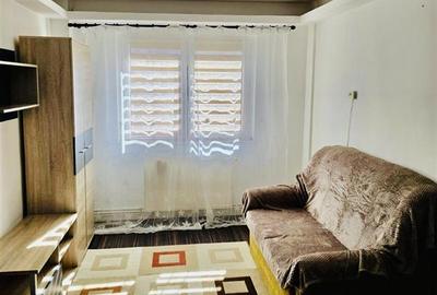 Apartament cu 2 camere semidecomandat, mobilat în Gemenii - 1