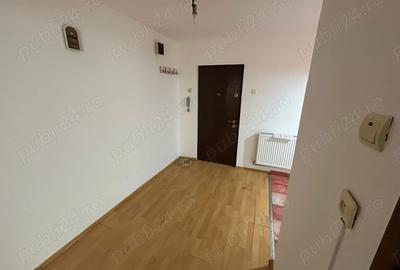 Vanzare apartament cu 1 camera in zona Soarelui Vanzare apartament cu 1 camera in zona Soarelui - 5
