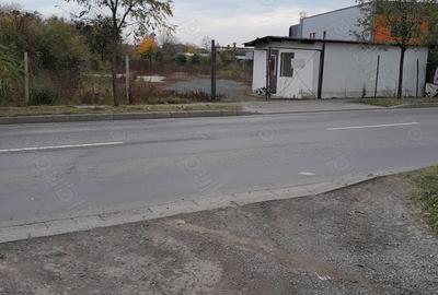 Spațiu comercial, de 2,332 mp, în Central