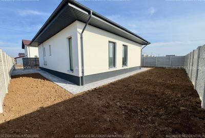 Casă individuală || 3 Dormitoare || 2 Băi || Incalzire pardoseala | Teren 370 mp - 5
