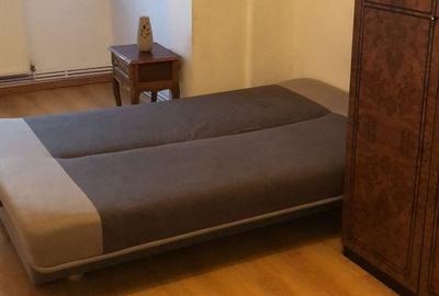 Apartament cu 3 camere decomandat în Central - 2