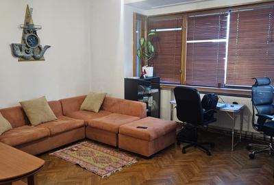 Apartament 2 camere mobilat si utilat cu centrala proprie de apartament etaj 3/5 - 3