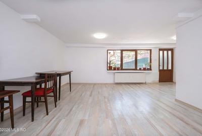 Casă cu 3 camere cu Teren 65 Mp în Central - 8