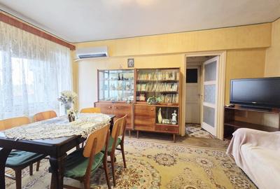 Apartament cu 3 camere semidecomandat în Central - 3