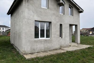 Casă cu 4 camere în Moșnița Nouă - 7