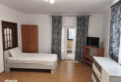 Apartament cu 3 camere decomandat în Central - 4