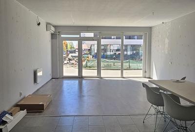 Spațiu comercial, de 55 mp, în Orașul Nou - 6