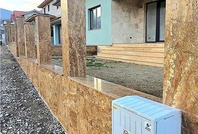 Casă cu 4 camere în Micești