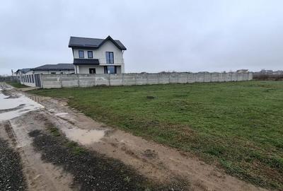 Teren de 767 mp, în Priseaca - 2