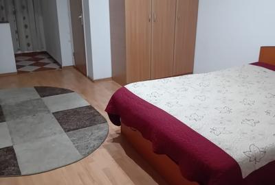 Garsonieră decomandată în Titan - 5