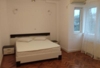 Apartament cu 3 camere semidecomandat în Titulescu - 5