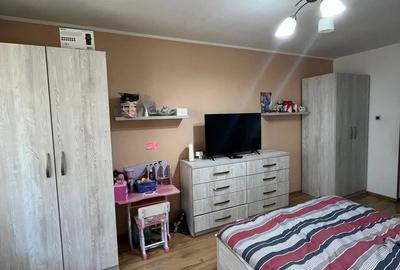 Inchiriez apartament spatios [64 mp] zona Calea Moldovei,cu parcare inclusa - 4