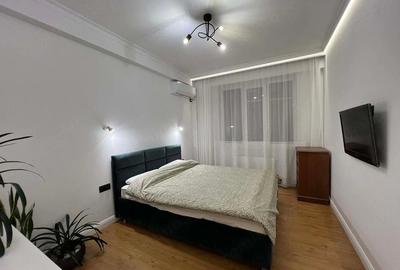 Garsonieră decomandată în Gorjului