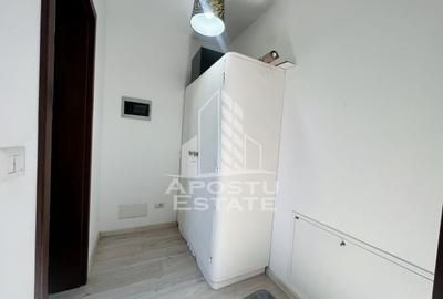 Casa cu 4 camere , 2 bai si curte proprie , in Dumbravita - 15