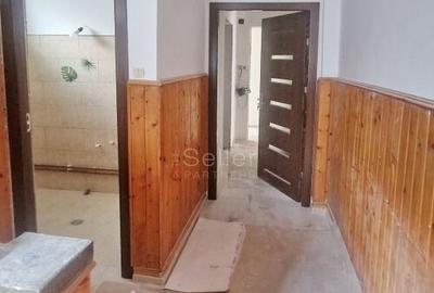 Aproape De Castelul Cantacuzino Aproape De Castelul Cantacuzino - 18