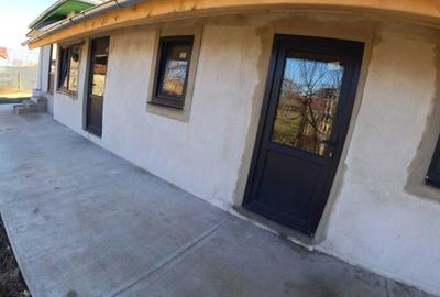 Casă cu 4 camere în Ciorani - 1