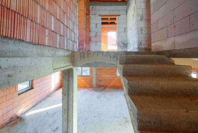 Casa de vanzare semifinisata, 4 Camere 145 mp utili,Facliei - 8