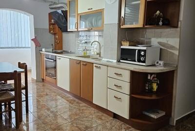 Apartament cu 3 camere decomandat, mobilat în Alfa - 6