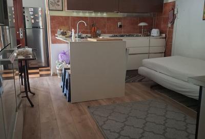 Casă cu 4 camere cu Teren 1800 Mp în Cârna - 1