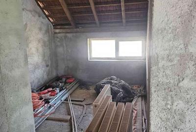 Casă cu 4 camere în Beregsău Mare - 10