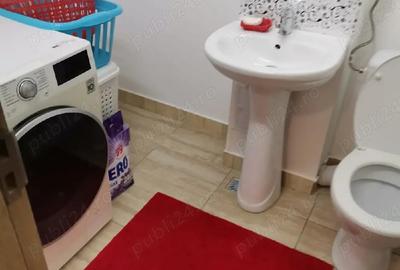 Apartament cu 4 camere semidecomandat în Nord