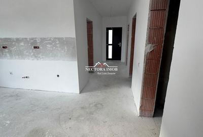 Casă cu 4 camere cu Teren 553 Mp în Sântandrei - 4