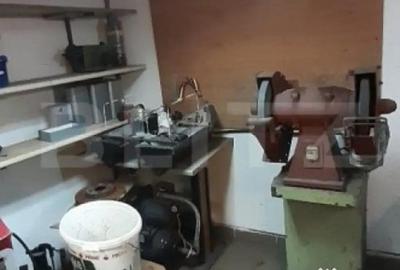 Casă cu 6 camere cu Teren 912 Mp în Pucioasa - 2