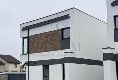 Sacalaz- despartit prin camera tehnica- toate utilitatile- dormitor la parter- 5 - 1