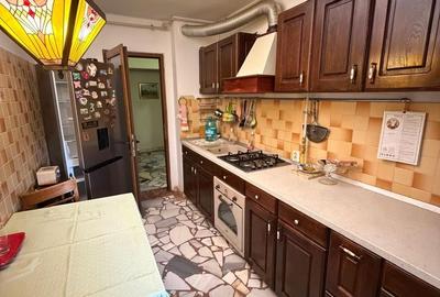 Apartament cu 4 camere, mobilat în Tomis I - 7