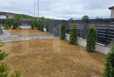 Casă cu 4 camere cu Teren 235 Mp în Central - 12