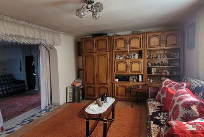 Casă cu 3 camere în Central - 5