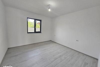 Casă cu 4 camere cu Teren 650 Mp în Central - 3