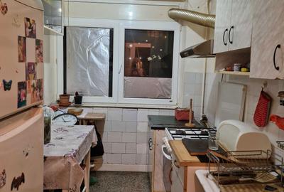Apartament cu 3 camere semidecomandat în Iancului - 3