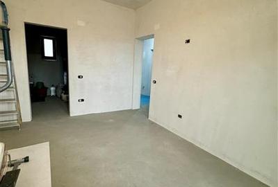 Apartament cu 3 camere decomandat în Dacia - 3