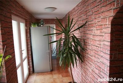 Casă cu 14 camere cu Teren 600 Mp în Costinești - 5