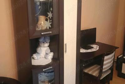 Inchiriez apartament 2 camere zona scoala Nr 2 - 1