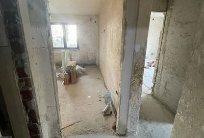 Apartament cu 2 camere decomandat în Central - 1