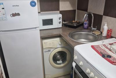 Garsonieră nedecomandată în Central - 2