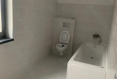 Casă cu 5 camere cu Teren 400 Mp în Valea Adâncă - 8