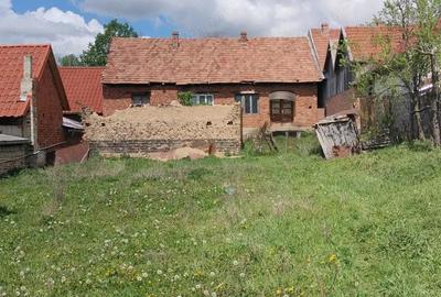 Casă cu 4 camere cu Teren 1032 Mp în Târnova - 5