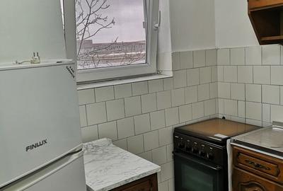 Inchiriez apartament cu o camera pe Calea 6 Vanatori - 1