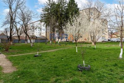 Apartament cu 3 camere semidecomandat, mobilat în Central - 17