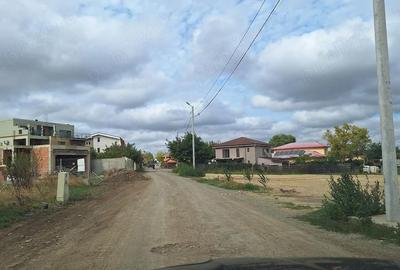 Teren de 1100 mp, în Central - 2