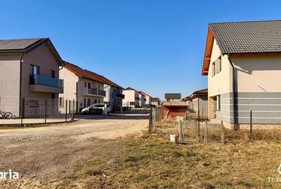 Teren de 383 mp, în Central - 2