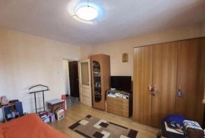 Garsonieră decomandată în Central - 1