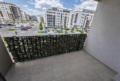 Apartament cu 3 camere decomandat, mobilat în Tractorul - 20