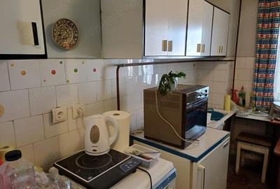 De vanzare apartament ultracentral cu 4 camere,bloc in asociatie - 8