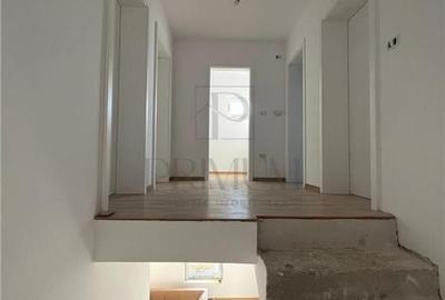 Duplex spatios - bucatarie inchisa - zona in plina dezvoltare. - 15